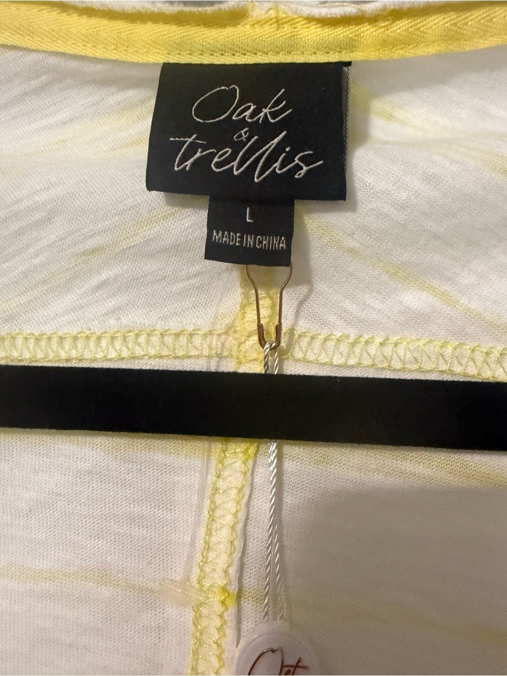 Oak & Trellis NWT 100% Cotton Yellow Stripe Boxy V-Neck Top- L - Picture 3 of 9